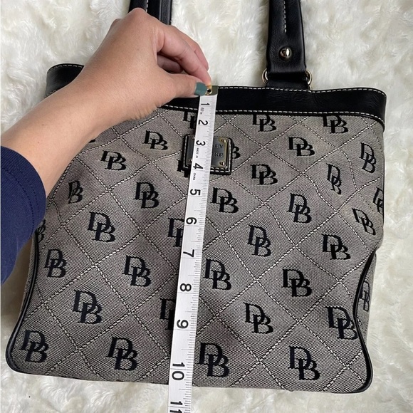 Dooney & Bourke Gabriella Logo Quilt Bag Black Grey Classic Purse Shoulder Bag - Picture 15 of 15